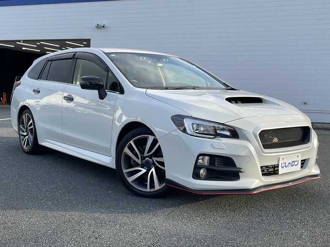 新着情報“レヴォーグ1．6GT－Sアイサイト”2014年式クリスタルホワイトP入荷しました！