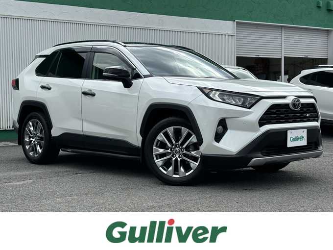 新着情報“ＲＡＶ４G Zパッケージ”2019年式ホワイトパールクリスタルシャイン入荷しました！