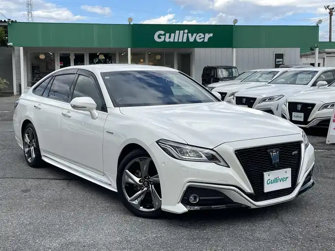 新着情報“クラウンハイブリッドRSアドバンス”2019年式ホワイトパールクリスタルシャイン入荷しました！