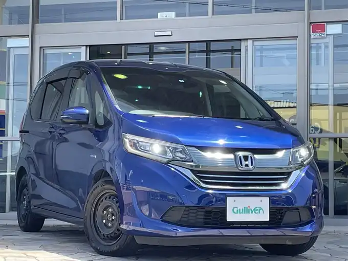 新着情報“フリード ハイブリットG ホンダセンシング”2019年式コバルトブルーパール入荷しました！