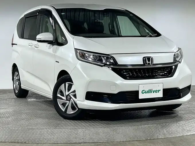 新着情報“フリードハイブリッドハイブリッド・Gホンダセンシング”2020年式プラチナホワイトパール入荷しました！