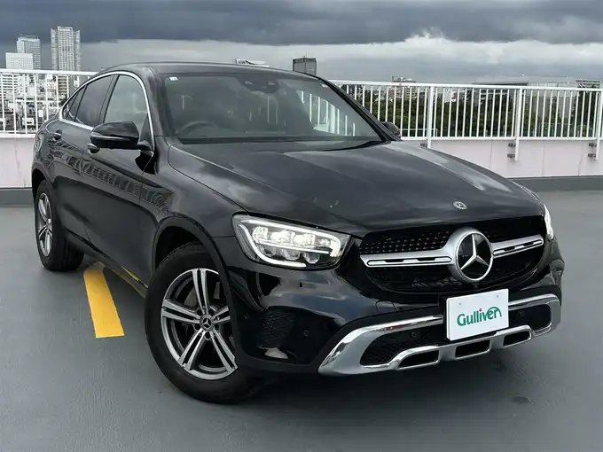 新着情報“ＧＬＣ２２０d 4マチック クーペ”2020年式オブシディアンブラック入荷しました！