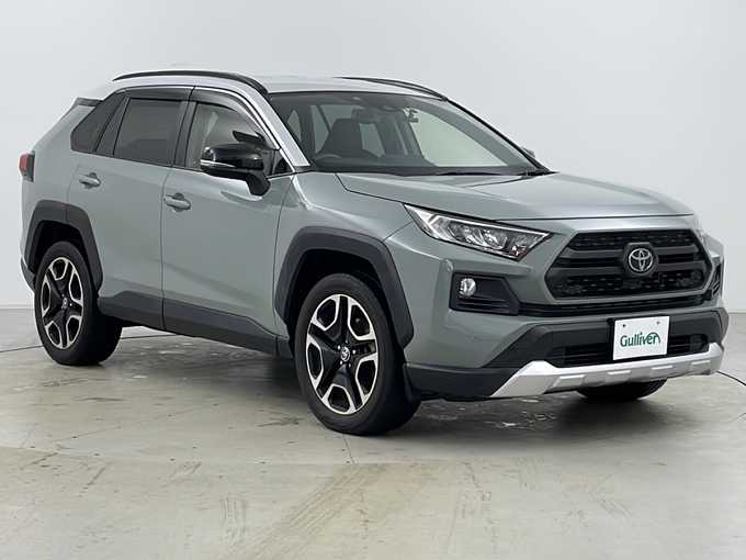 新着情報“ＲＡＶ４アドベンチャー”2020年式アッシュグレーメタリック/アーバンカーキ入荷しました！
