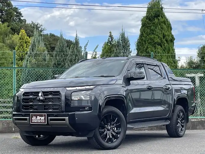 新着情報“トライトンGSR”2024年式グレーＭ入荷しました！