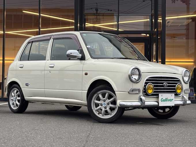 新着情報“ミラジーノミニライトスペシャル”2001年式ホワイトパールマイカ入荷しました！