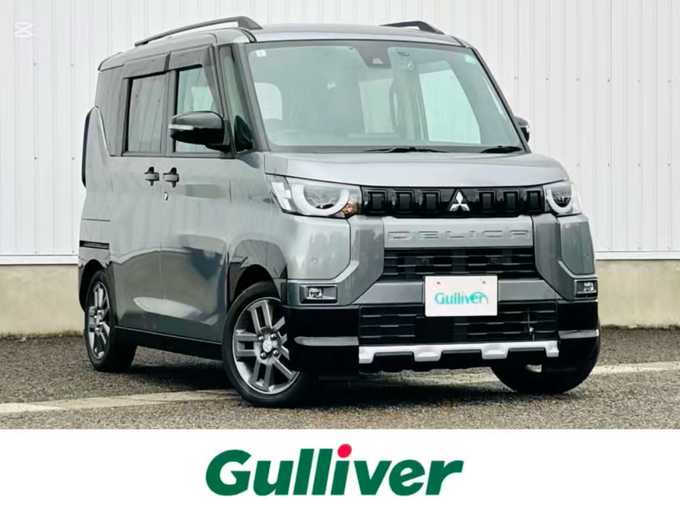 新着情報“デリカミニT プレミアム”2024年式グレー入荷しました！