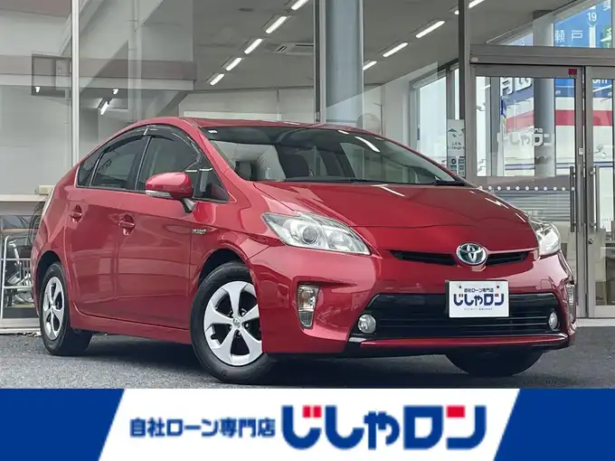 新着情報“プリウスS”2015年式レッドマイカメタリック入荷しました！