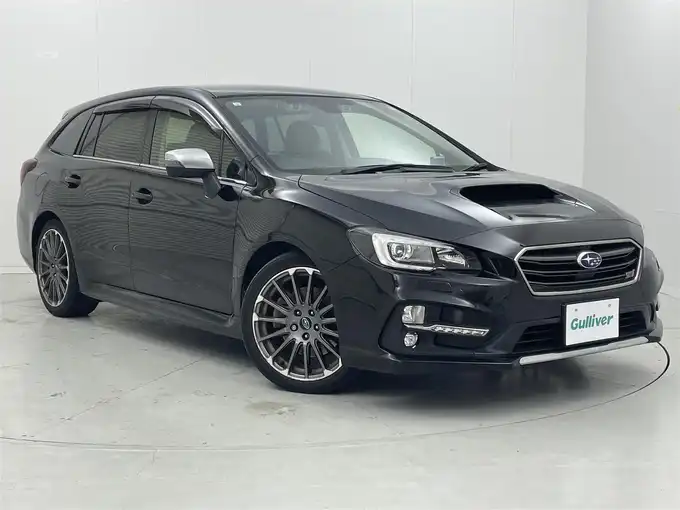 新着情報“レヴォーグ1．6STIスポーツアイサイト”2017年式クリスタルブラックシリカ入荷しました！