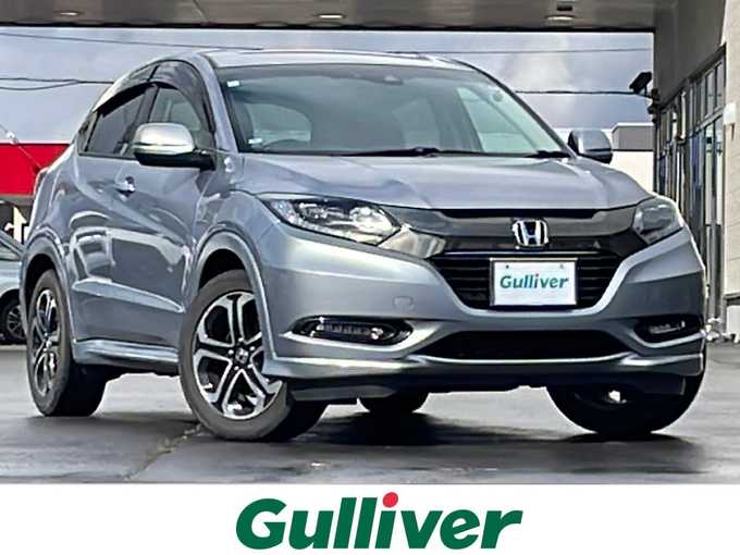 新着情報“ヴェゼルハイブリッドZ・ホンダセンシング”2017年式ルナシルバーM入荷しました！