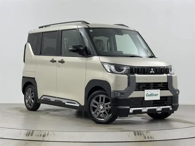 新着情報“デリカミニT プレミアム リミテッドエディション”2025年式アイボリー入荷しました！