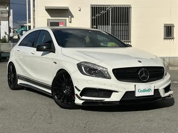 新着情報“ＡクラスA45 AMG 4マチック”2013年式白入荷しました！