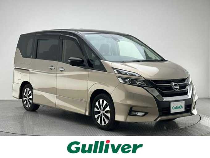 新着情報“セレナハイウェイスター VセレクションⅡ”2018年式カシミヤグレージュ 2トーン入荷しました！