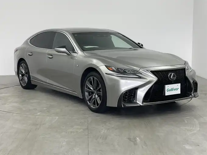 新着情報“ＬＳLS500 Fスポーツ”2018年式ソニックチタニウム入荷しました！