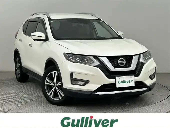 新着情報“エクストレイル20Xi レザーエディション”2020年式ブリリアントホワイトパール入荷しました！