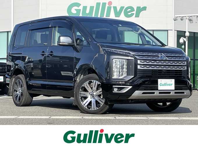 新着情報“デリカＤ：５G パワーパッケージ”2023年式グラファイトグレーメタリック/ブラックマイカ入荷しました！