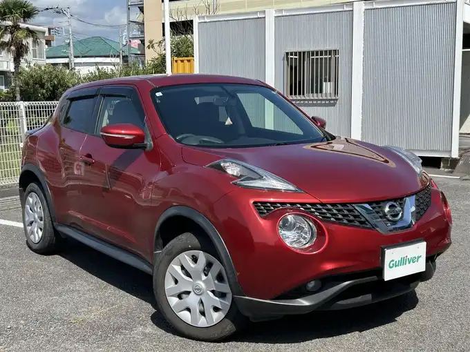 新着情報“ジューク15RX”2015年式ラディアントレッド入荷しました！