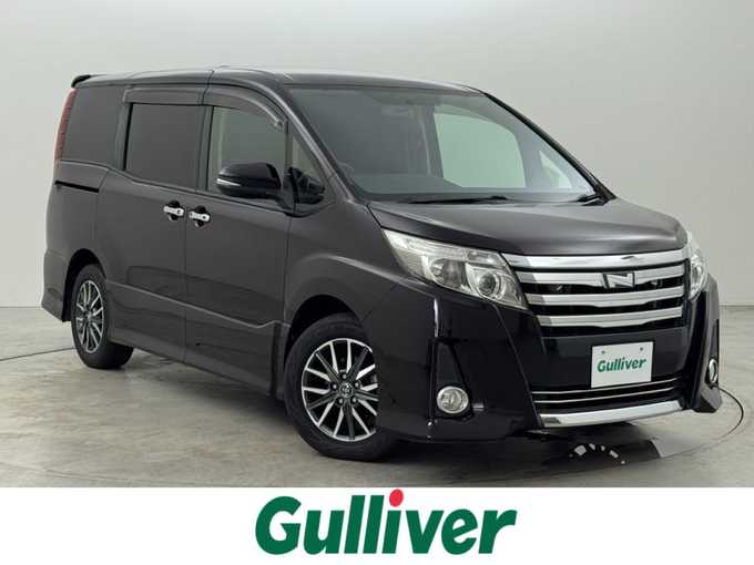 新着情報“ノアSi”2014年式ボルドーマイカメタリック入荷しました！