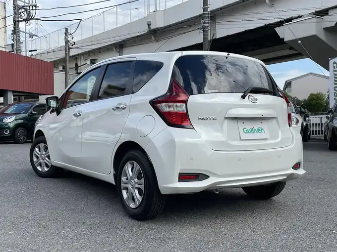 車両画像03