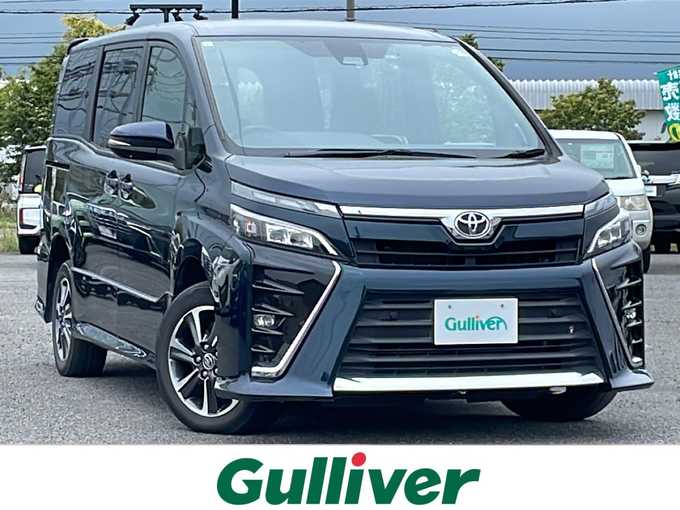 新着情報“ヴォクシーZS”2021年式ブラッキッシュアゲハガラスフレーク入荷しました！