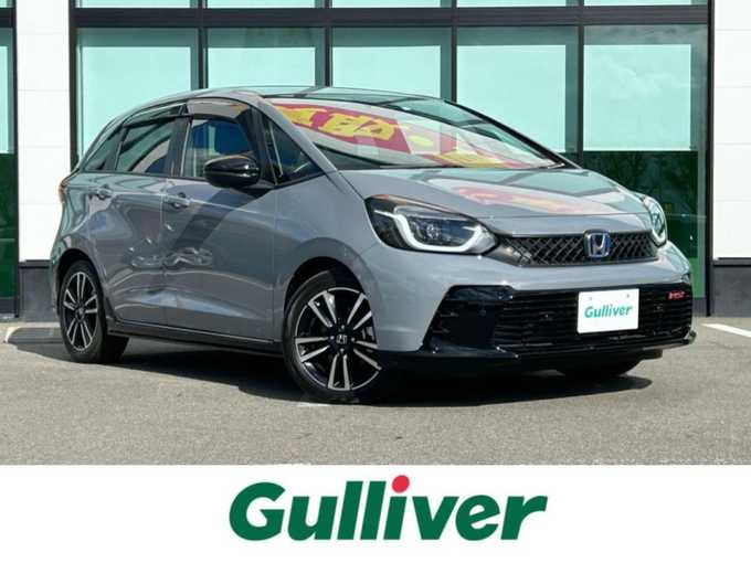 新着情報“フィットe:HEV RS”2023年式グレー入荷しました！