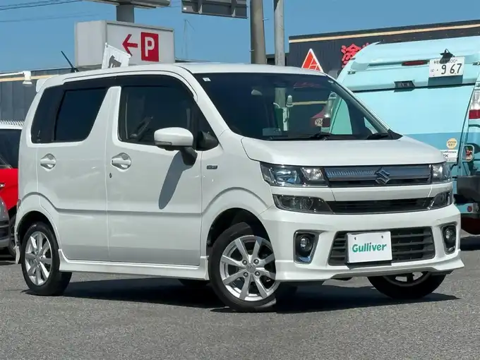 新着情報“ワゴンＲハイブリッドFZ”2017年式ピュアホワイトP入荷しました！