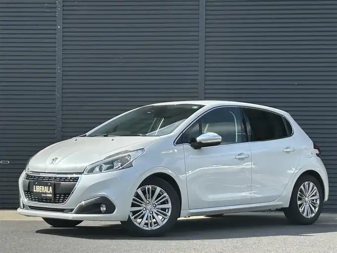 新着情報“２０８アリュール”2017年式パール入荷しました！