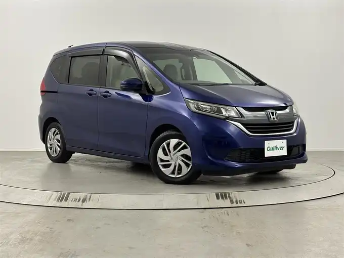 新着情報“フリード＋G・ホンダセンシング”2018年式コバルトブルーパール入荷しました！