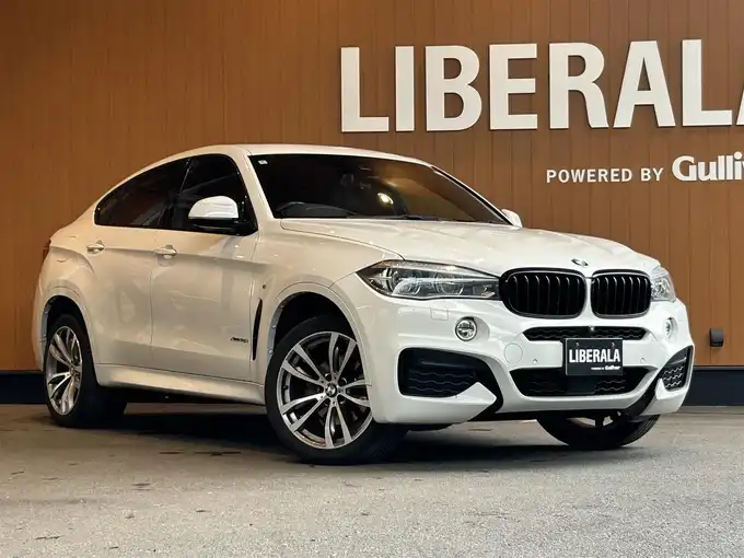 新着情報“Ｘ６xDrive 35i Mスポーツ”2015年式アルピンホワイトⅢ入荷しました！