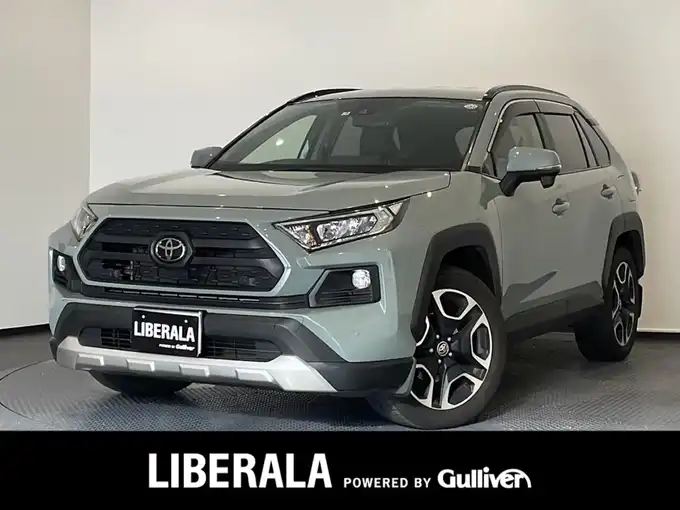 新着情報“ＲＡＶ４アドベンチャー”2019年式アーバンカーキ入荷しました！