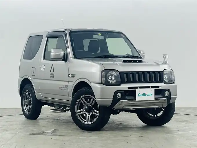 新着情報“ジムニーランドベンチャー”2018年式スチールシルバーM入荷しました！