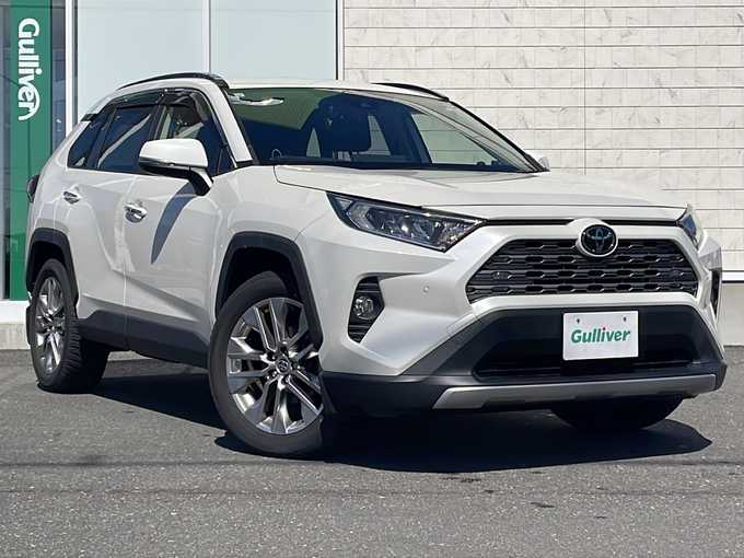 新着情報“ＲＡＶ４G Zパッケージ”2019年式ホワイトパールクリスタルシャイン入荷しました！