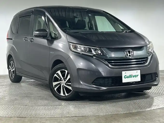 新着情報“フリードハイブリッドハイブリッド・EX”2018年式モダンスティールM入荷しました！