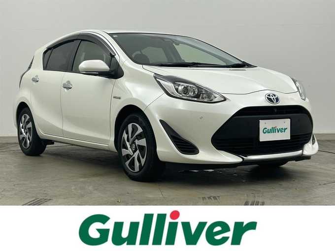 新着情報“アクアSスタイルブラック”2020年式ホワイトパールクリスタルシャイン入荷しました！