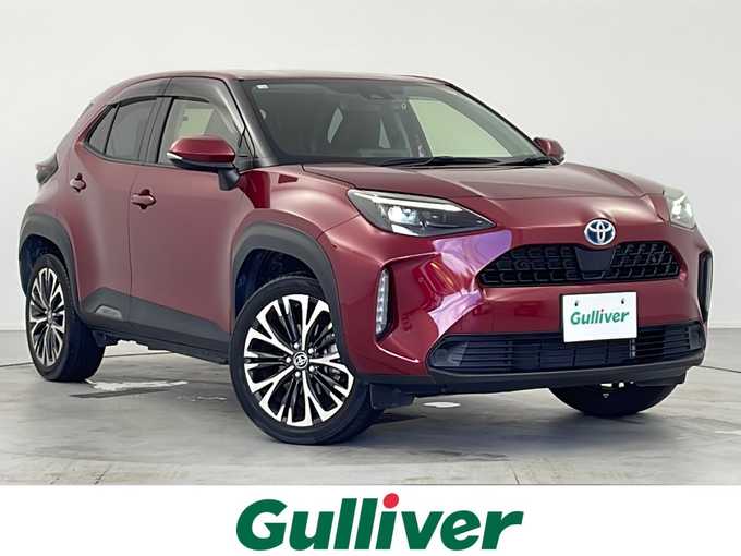 新着情報“ヤリスクロスハイブリッドZ”2020年式センシュアルレッドマイカ入荷しました！