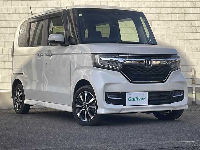 新着情報“Ｎ－ＢＯＸカスタムG・Lホンダセンシング”2017年式プレミアムホワイトパールⅡ入荷しました！