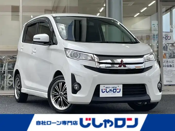 新着情報“ｅＫカスタムT”2013年式シルキーホワイト入荷しました！