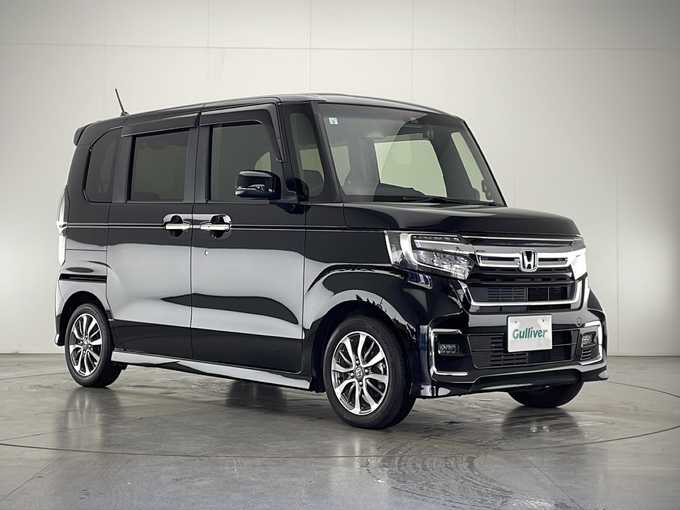 新着情報“Ｎ－ＢＯＸカスタムL”2021年式クリスタルブラックパール入荷しました！