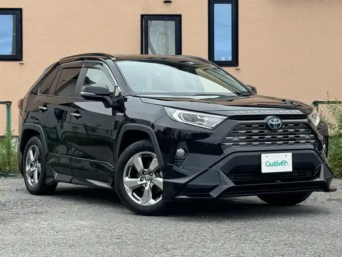 新着情報“ＲＡＶ４ハイブリットG”2019年式アティチュードブラックマイカ入荷しました！