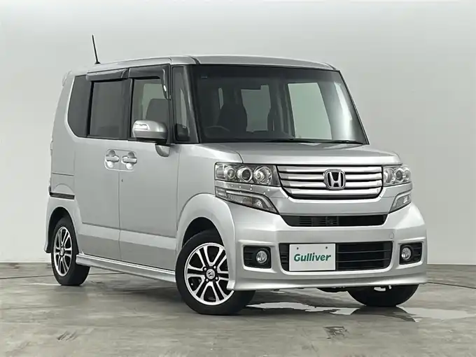 新着情報“Ｎ－ＢＯＸ2トーンカラースタイル モデューロX G・ターボパッケージ”2013年式アラバスターシルバーメタリック入荷しました！