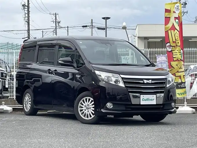 新着情報“ノアハイブリッドG”2016年式ボルドーマイカメタリック入荷しました！