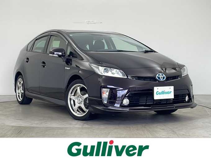 新着情報“プリウスS”2014年式ボルドーマイカメタリック入荷しました！