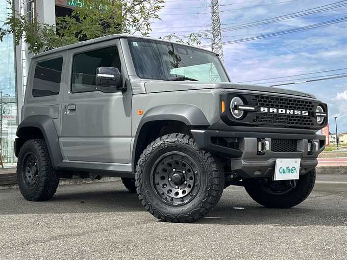 新着情報“ジムニーシエラJC”2023年式ミディアムグレー入荷しました！