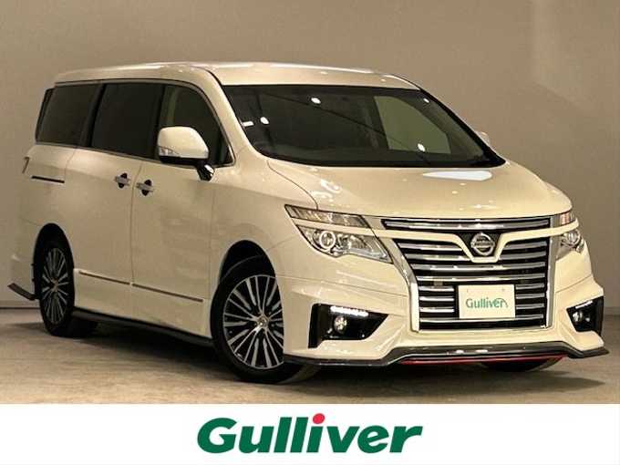 新着情報“エルグランド250ハイウェイスターS ホワイトレザー アーバンクロム”2016年式ブリリアントホワイトパール入荷しました！