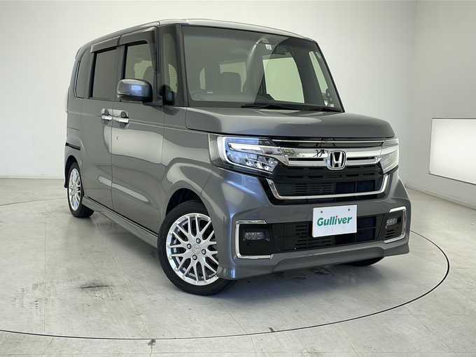 新着情報“Ｎ－ＢＯＸカスタムLターボ”2021年式シャイニンググレーM入荷しました！