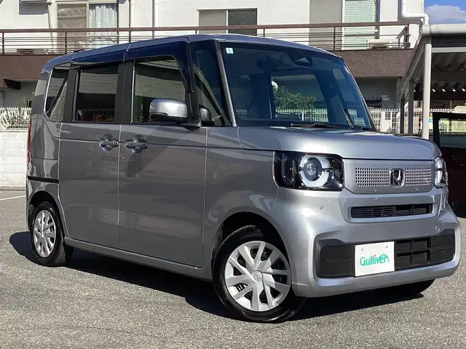 新着情報“Ｎ－ＢＯＸベースグレード”2024年式ルナシルバーM入荷しました！