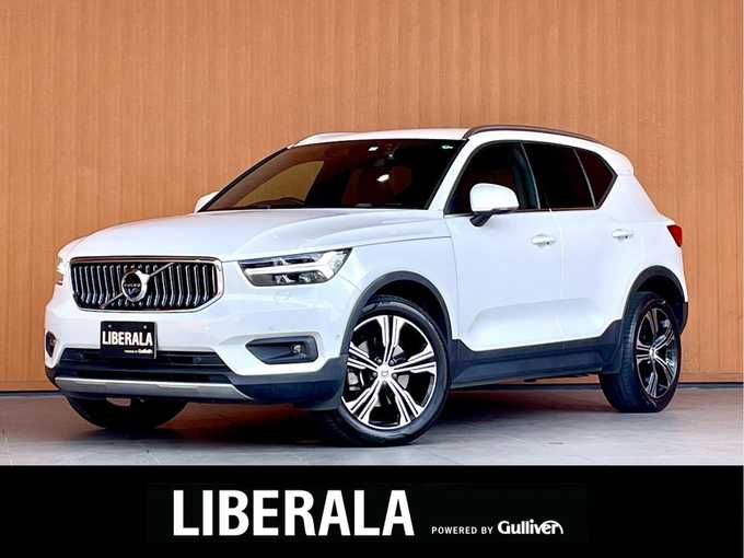 新着情報“ＸＣ４０T4 AWD インスクリプション”2020年式クリスタルホワイトP入荷しました！