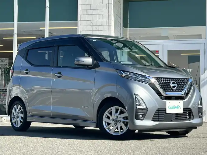 新着情報“デイズハイウェイスター X アーバンクロム プロパイロットエディション”2021年式チタニウムグレーメタリック入荷しました！