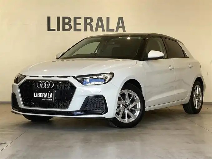 新着情報“Ａ１スポーツバック25TFSI アドバンスド”2022年式グレイシアホワイトメタリック入荷しました！