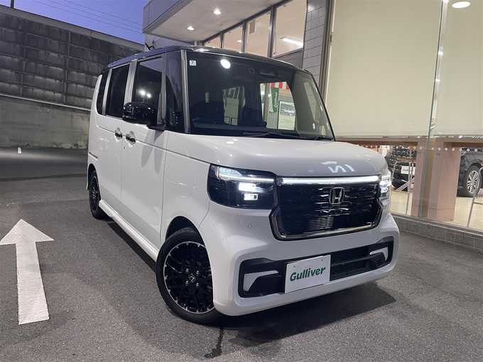 新着情報“Ｎ－ＢＯＸカスタムターボコーディネートスタイル（2トーン）”2024年式プラチナホワイトパール入荷しました！