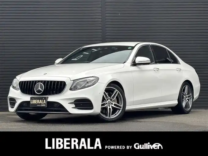 新着情報“ＥクラスE220d アバンギャルド スポーツ”2018年式ポーラホワイト入荷しました！